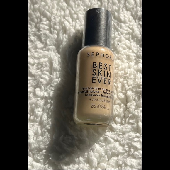 SEALED Best Skin Ever Foundation 18.5 - Picture 5 of 8